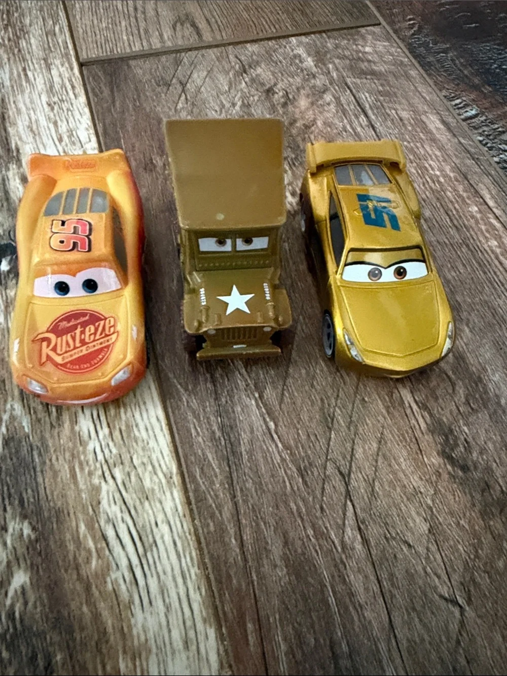 Lot of 16 Assorted Mattel Cars from Cars the Movie, Preloved - Picture 10 of 11
